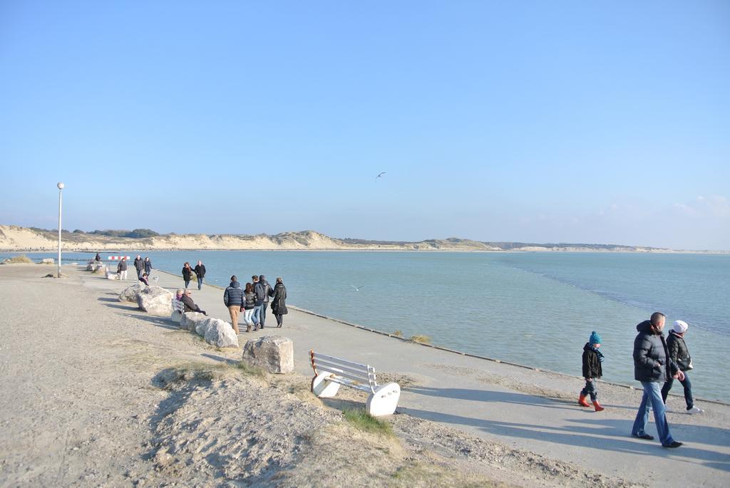 Camping Caravaning Les Cerisiers Berck Sur Mer Verton エクステリア 写真