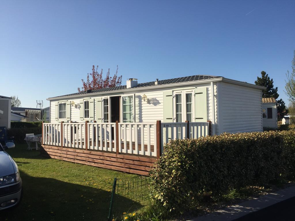 Camping Caravaning Les Cerisiers Berck Sur Mer Verton エクステリア 写真